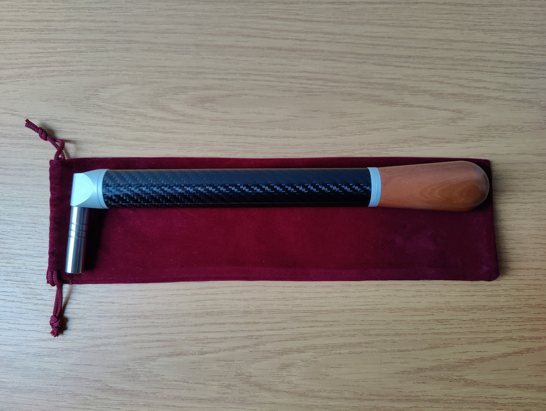 Carbon Stimmhammer mit Holzgriff