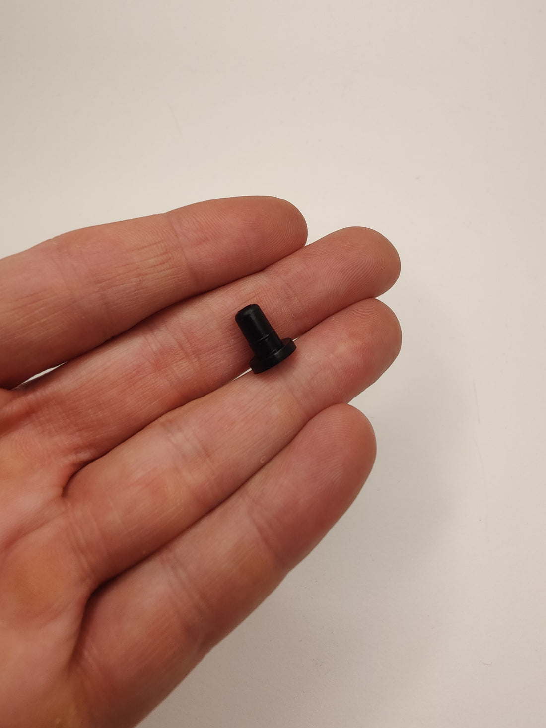 Gummi Stutzen lang für Pedalstange im Klavier 6 mm